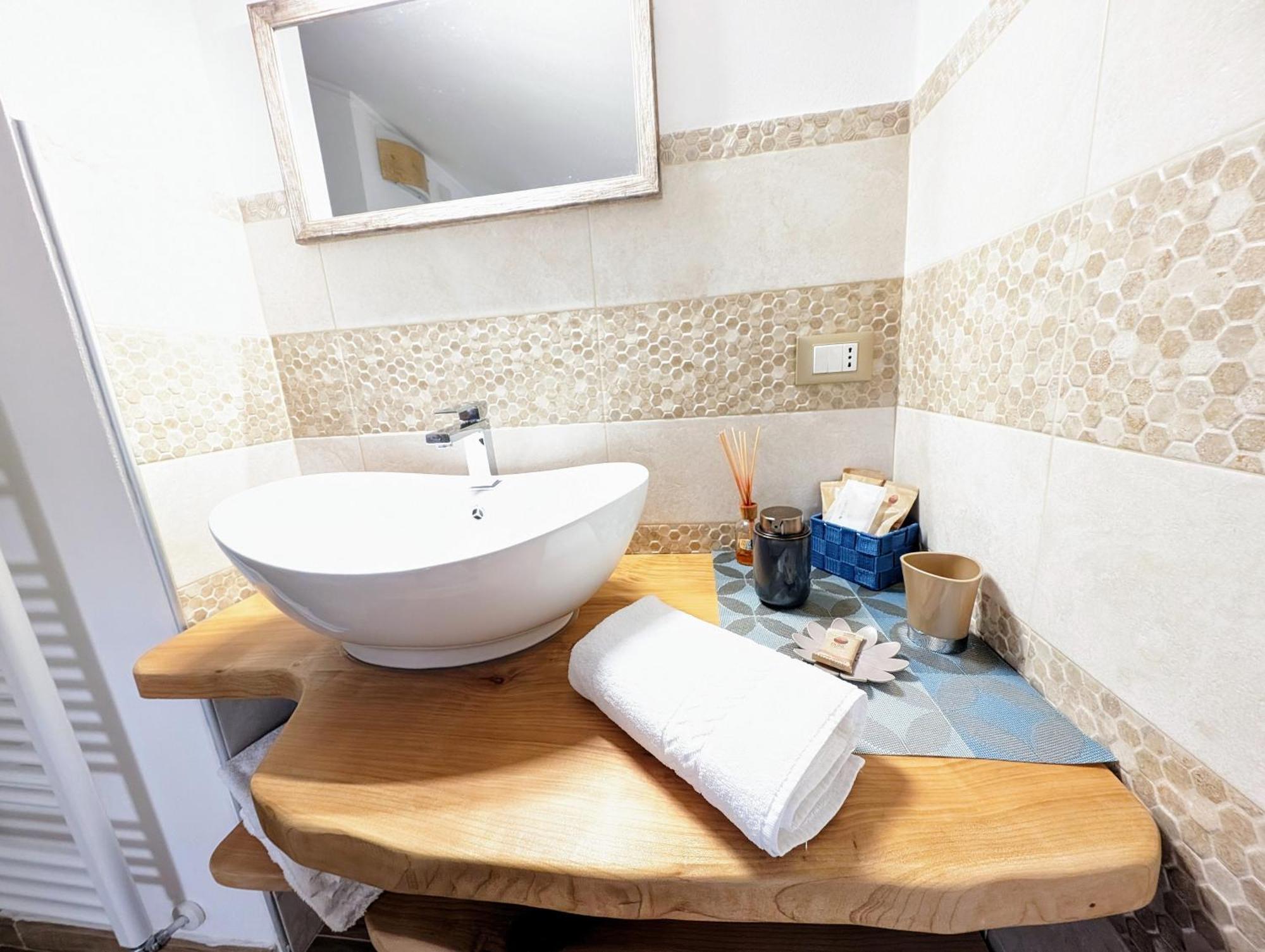 Agriturismo Caruggiu Di Via Vecchia 오르코 펠리노 외부 사진