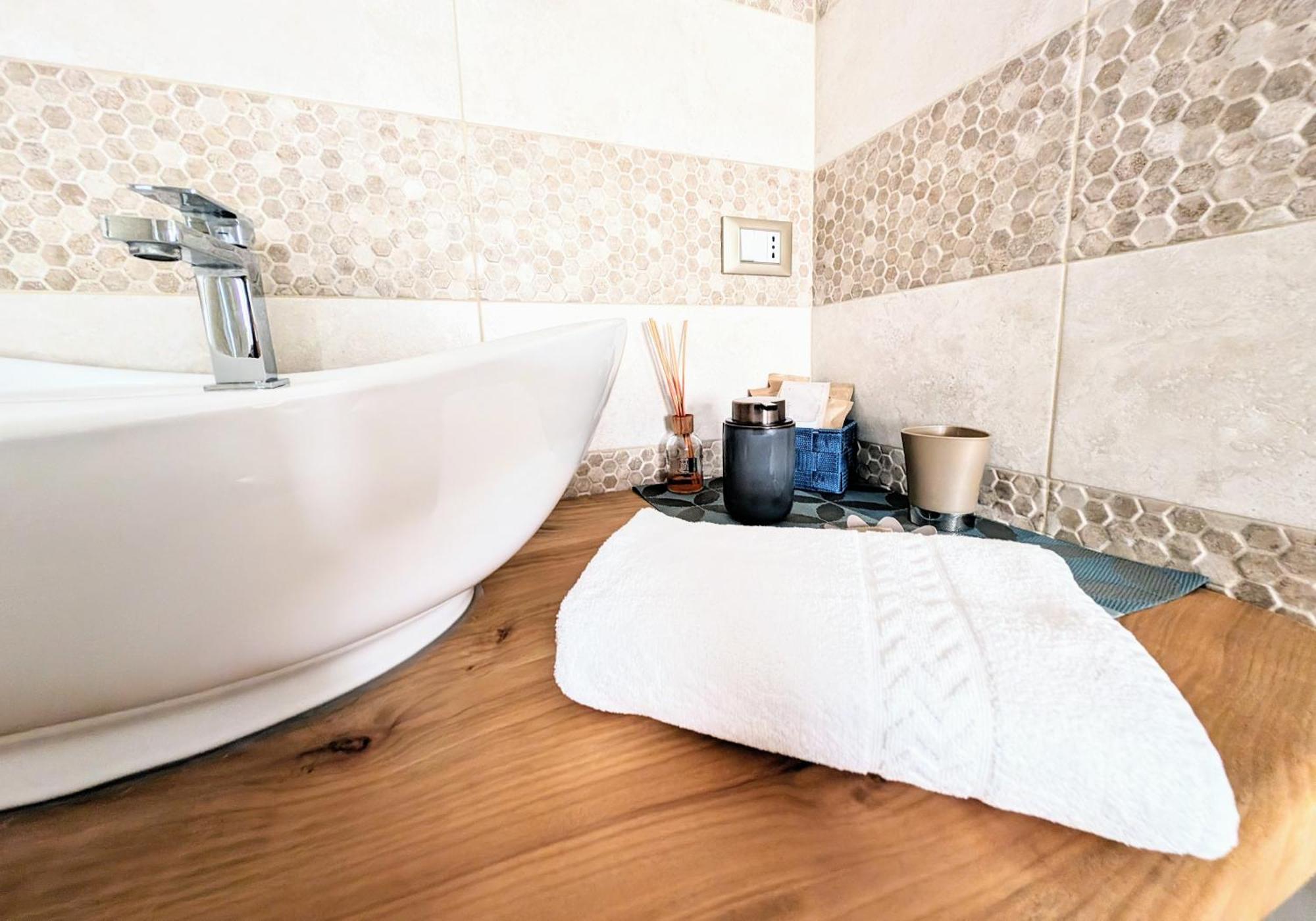 Agriturismo Caruggiu Di Via Vecchia 오르코 펠리노 외부 사진